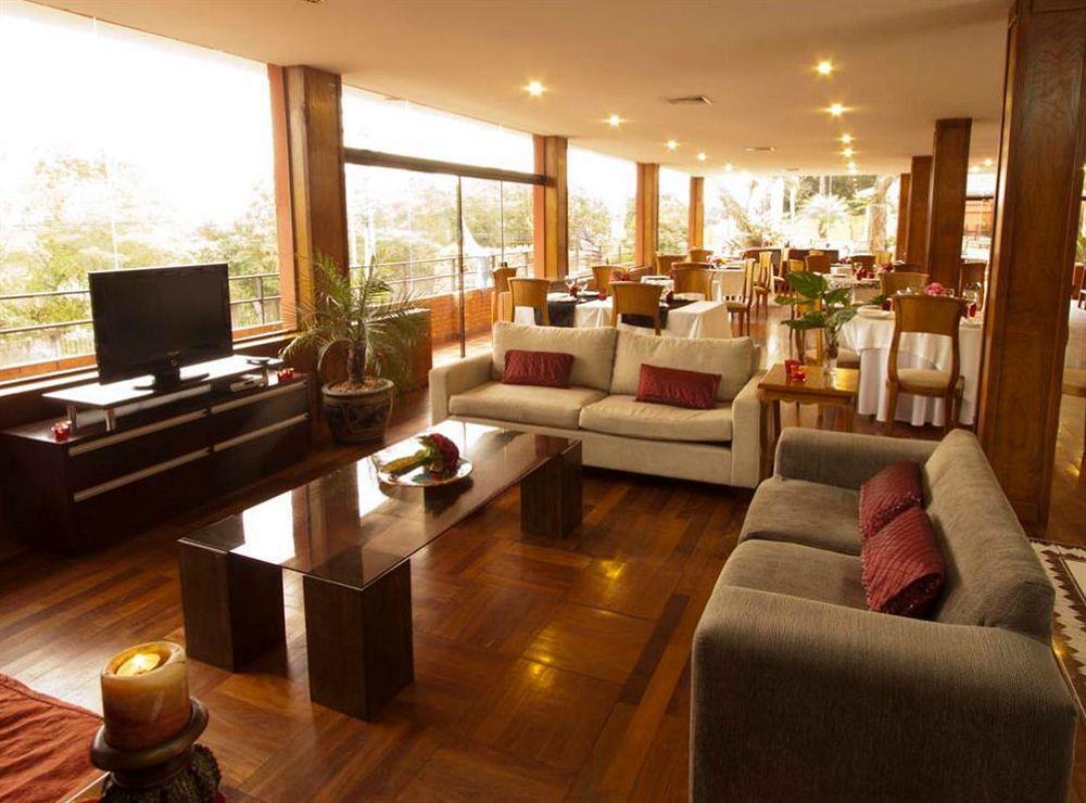 Terrazas Del Sol Apart-Hotel Lambare Екстериор снимка