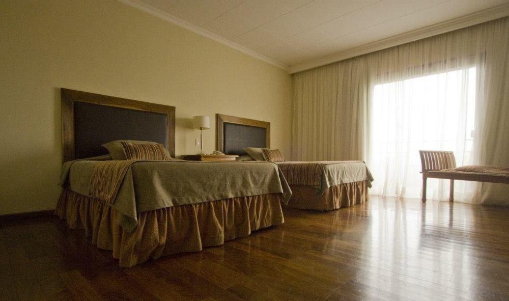 Terrazas Del Sol Apart-Hotel Lambare Екстериор снимка