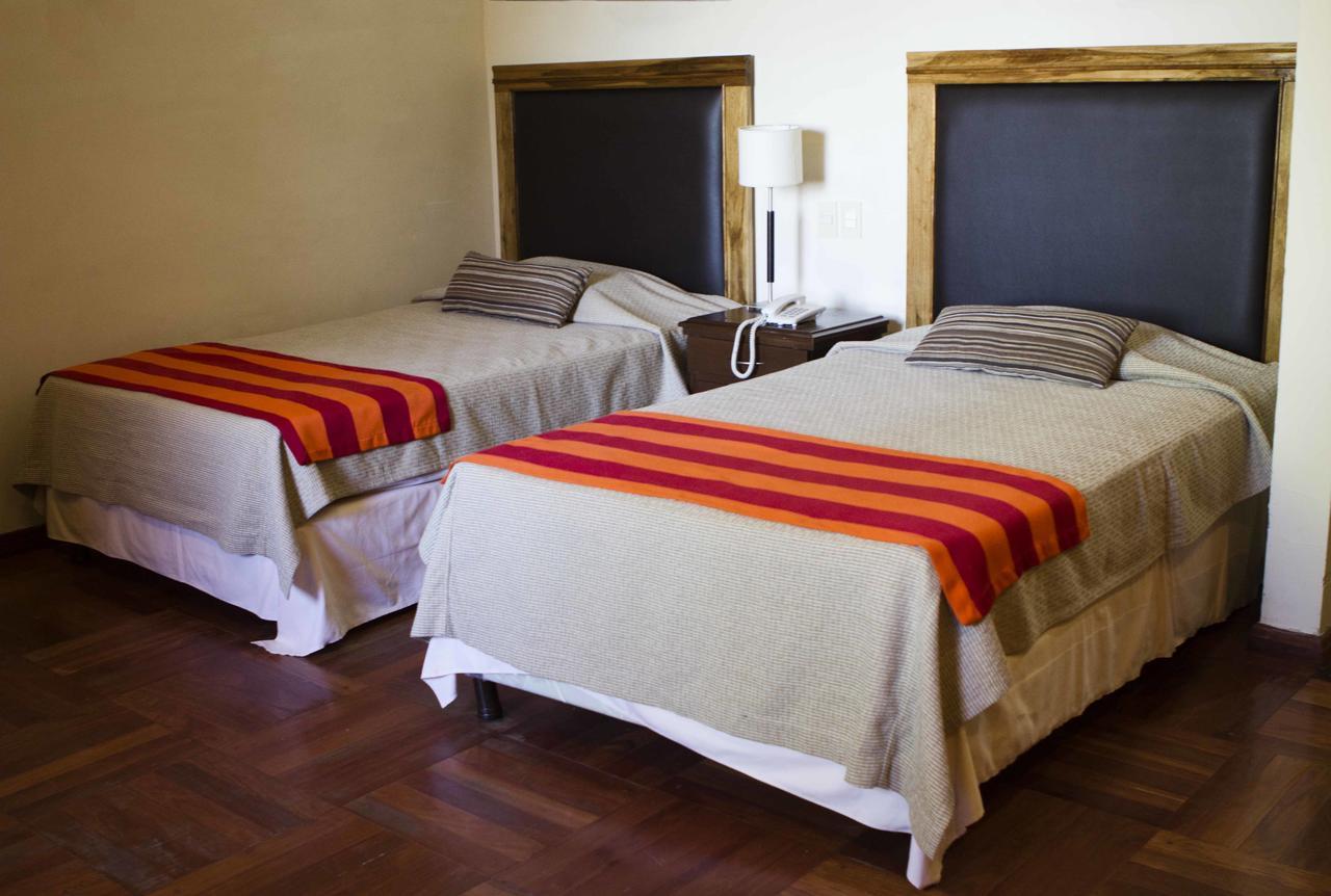 Terrazas Del Sol Apart-Hotel Lambare Екстериор снимка