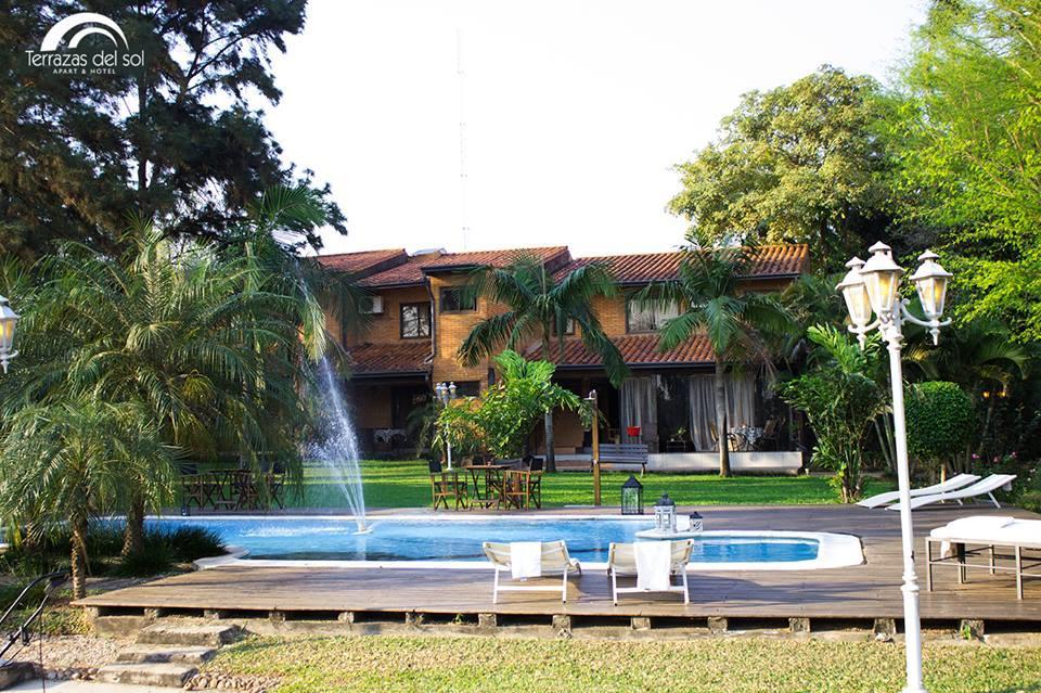 Terrazas Del Sol Apart-Hotel Lambare Екстериор снимка